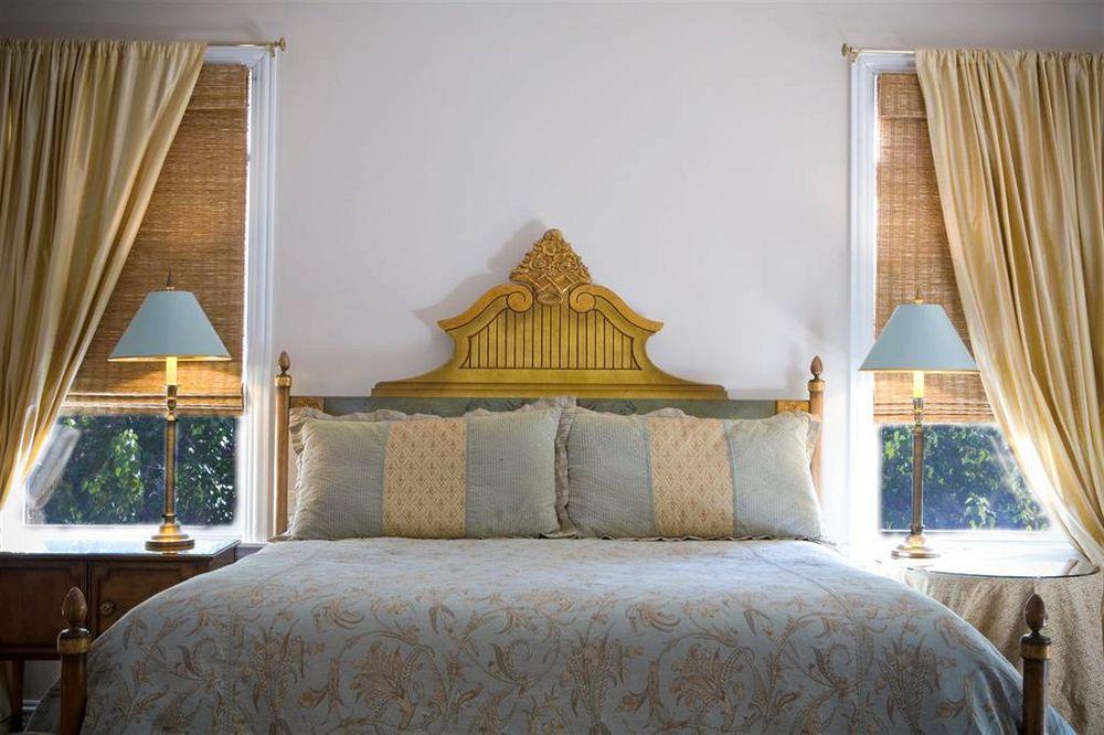 オーク・パーク ハーベイ ハウス ベッド アンド ブレックファスト Bed & Breakfast エクステリア 写真