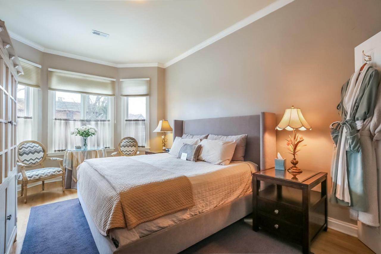 オーク・パーク ハーベイ ハウス ベッド アンド ブレックファスト Bed & Breakfast エクステリア 写真