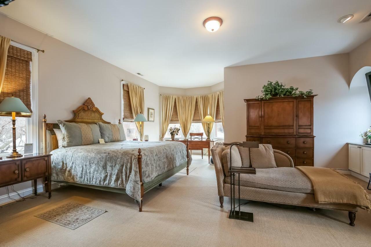 オーク・パーク ハーベイ ハウス ベッド アンド ブレックファスト Bed & Breakfast エクステリア 写真